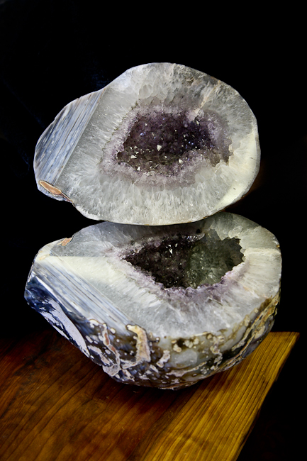 Large quartz var amethyst and water line agate geode. Brazil 
